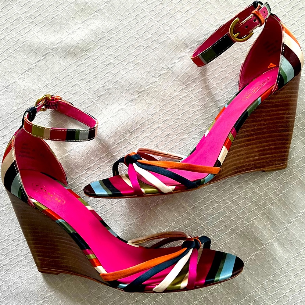 COACH Tabatha Wedges Size 7